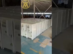 Buitenkast wacht op verpakking