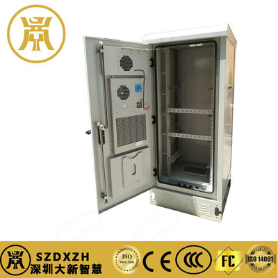 30U IP55 Buitenruimte Anti-diefstal Zonnebatterijopslagkas OEM Met 1500W airconditioner