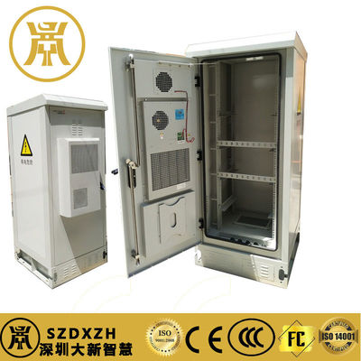 30U IP55 Buitenruimte Anti-diefstal Zonnebatterijopslagkas OEM Met 1500W airconditioner