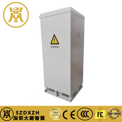 Op maat gemaakte outdoor telecom kast IP55 weerbestendig rack behuizing 42U met sandwich paneel